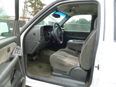 2003 Chevrolet Silverado 2500HD LS