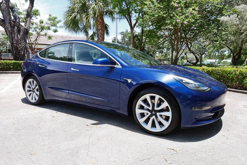 2019 Tesla Model 3 Standard Range Plus