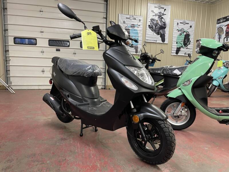 2022 Chicago Scooter Company Go Max 50 for sale at SIEGFRIEDS MOTORWERX LLC in Lebanon PA
