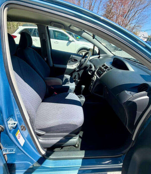 2011 Toyota Yaris