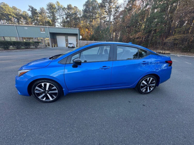 2022 Nissan Versa SR
