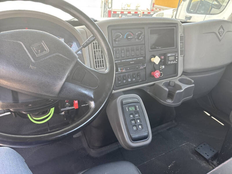 2014 International DuraStar 4400