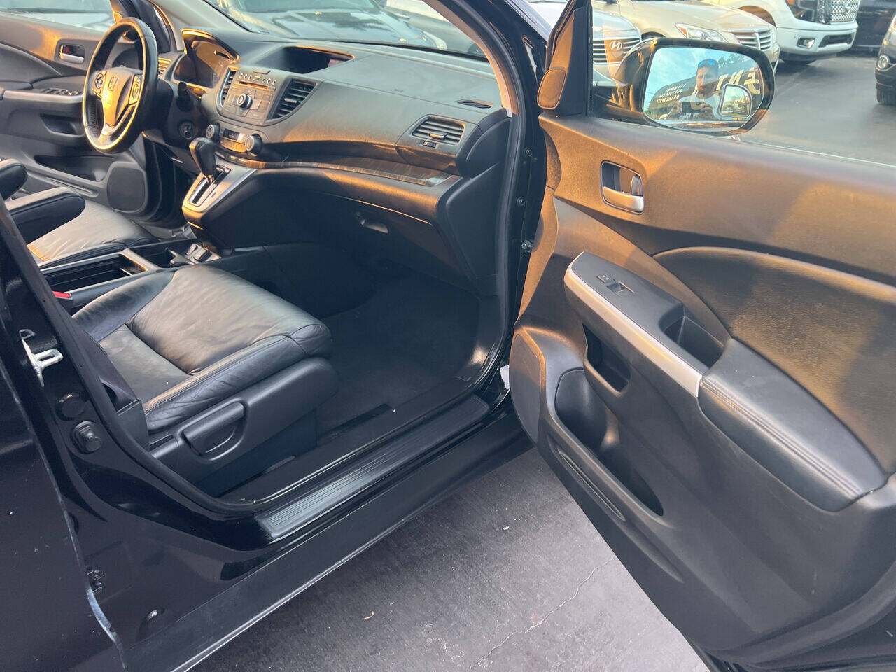 2012 Honda CR-V  - $11,900