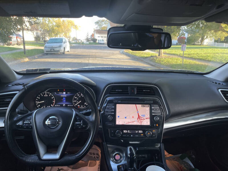 2021 Nissan Maxima 3.5 SV