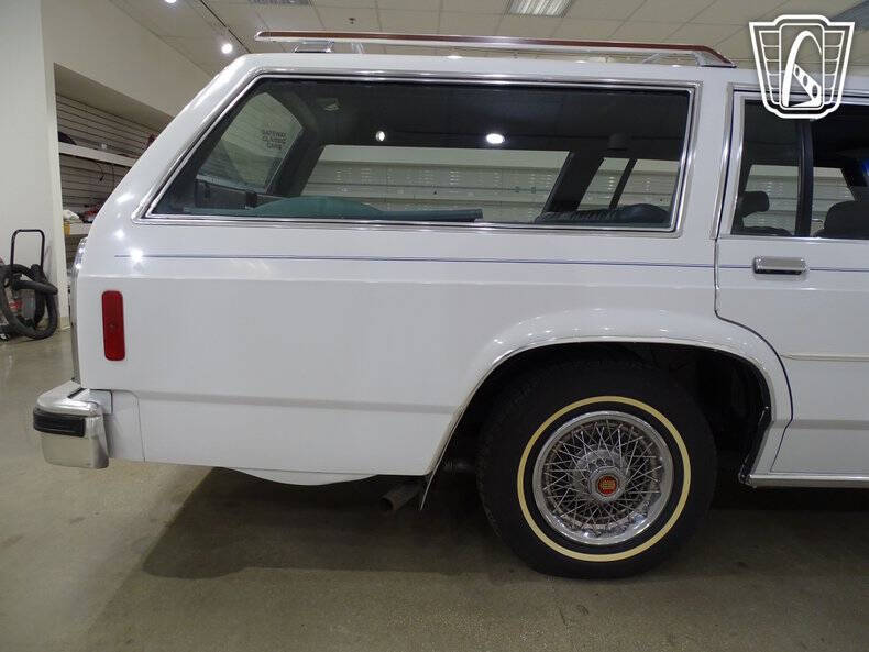 1985 Ford LTD Crown Victoria