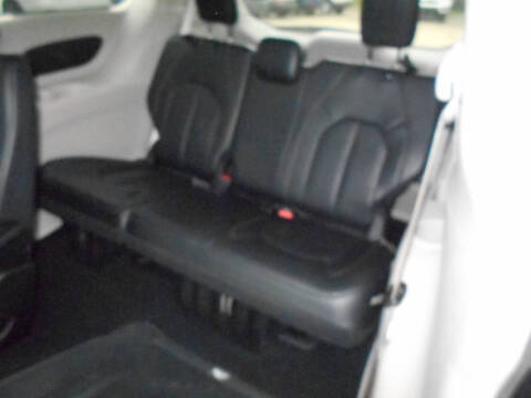 2020 Chrysler Pacifica Touring L