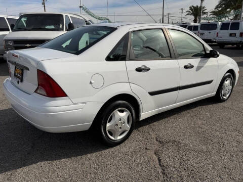 2003 Ford Focus LX