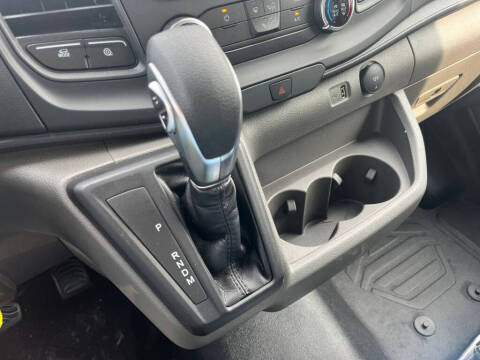 2025 Ford Transit