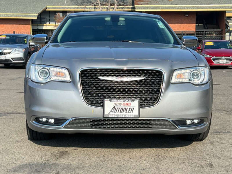 2018 Chrysler 300 for sale at Used Cars Fresno in Clovis CA