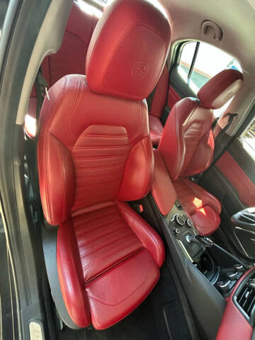 2019 Alfa Romeo Giulia Ti Sport Carbon