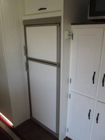 2000 Airstream S27B WB