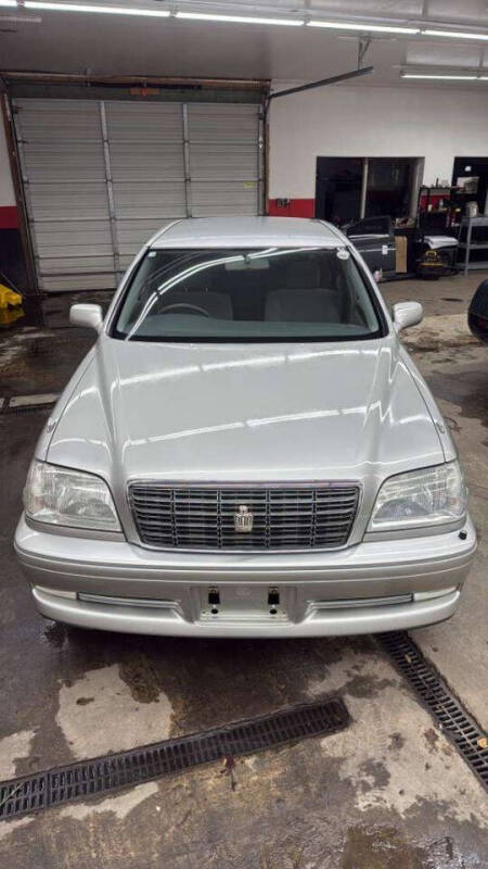 2000 Toyota Crown