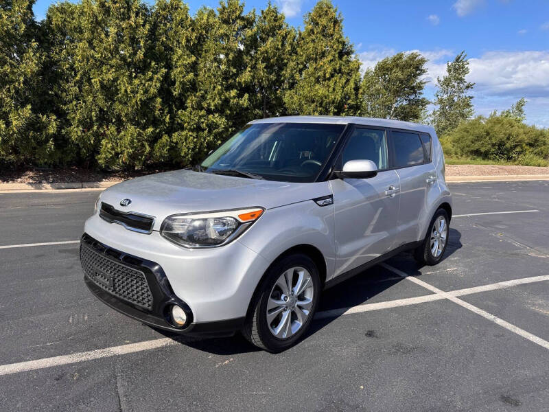 2016 Kia Soul +