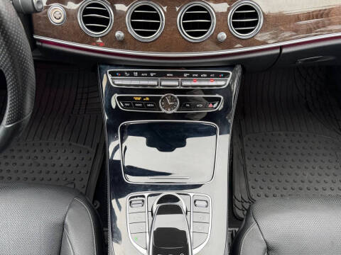 2017 Mercedes-Benz E-Class E 300 4MATIC