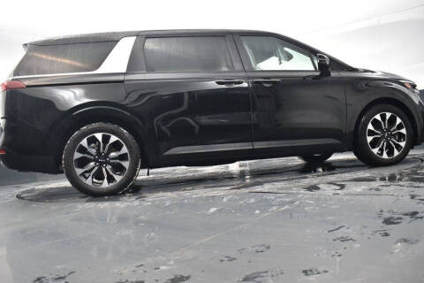 2024 Kia Carnival EX