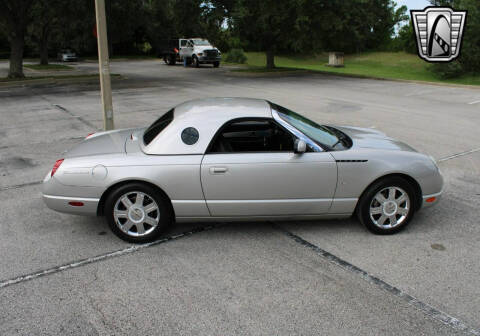 2004 Ford Thunderbird Deluxe