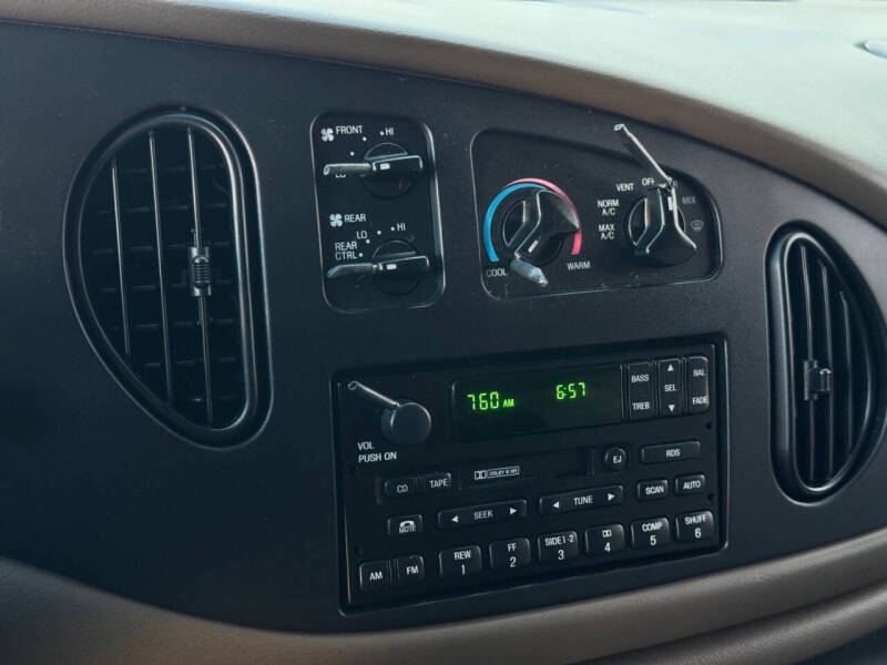 1999 Ford E-Series E-250
