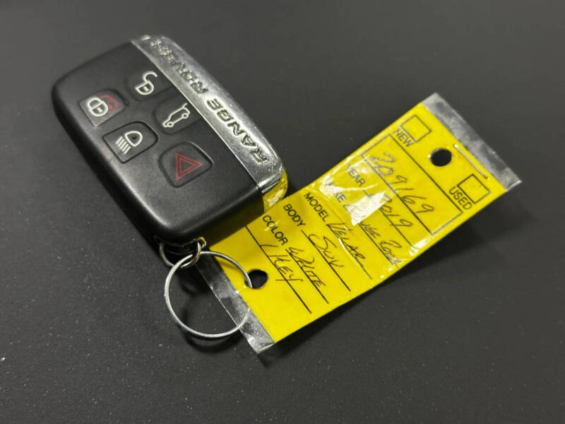 2019 Land Rover Range Rover Velar P250 R-Dynamic SE