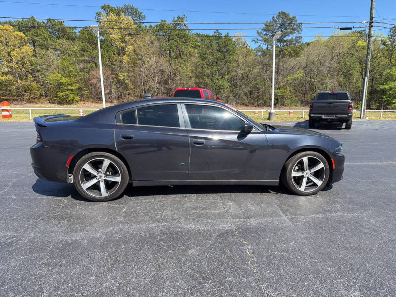 2017 Dodge Charger SXT