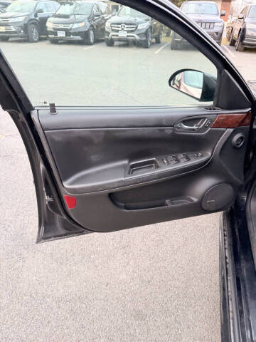 2011 Chevrolet Impala LT