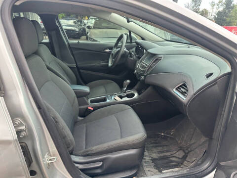2018 Chevrolet Cruze LT Auto