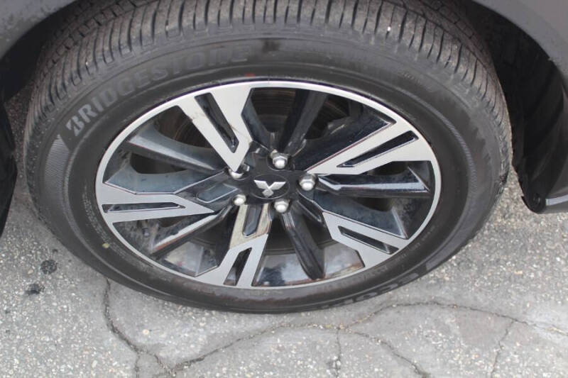 2023 Mitsubishi Eclipse Cross SE