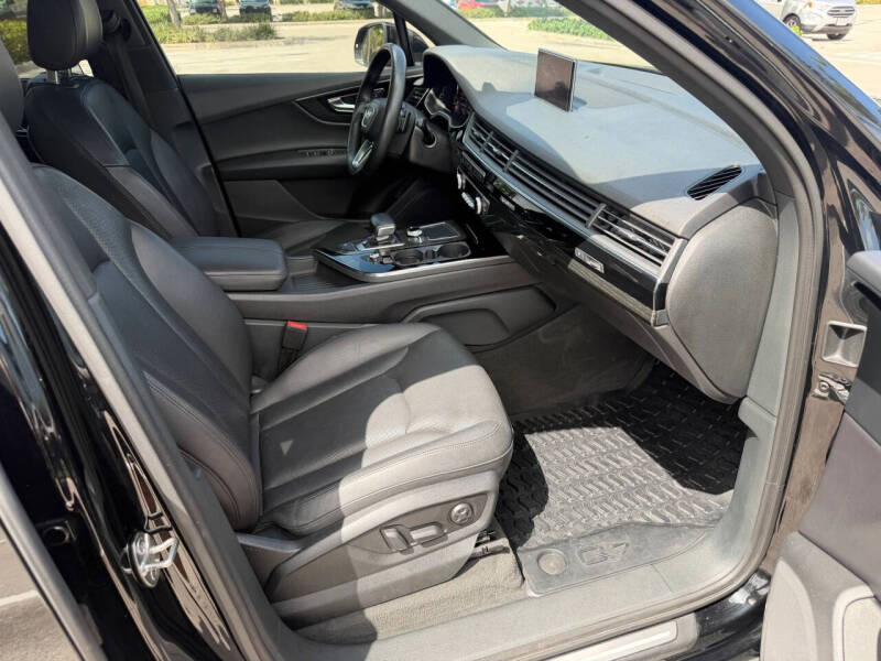 2017 Audi Q7 2.0T quattro Premium Plus
