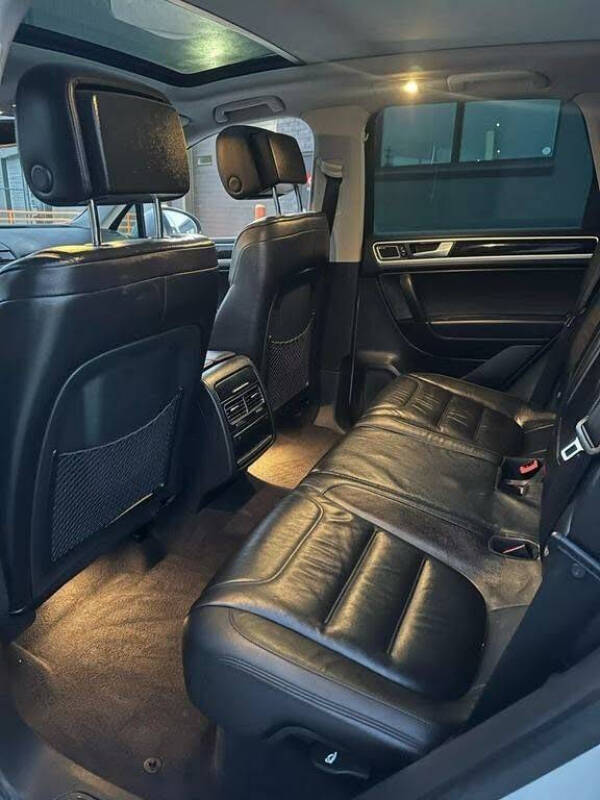 2014 Volkswagen Touareg V6 Executive