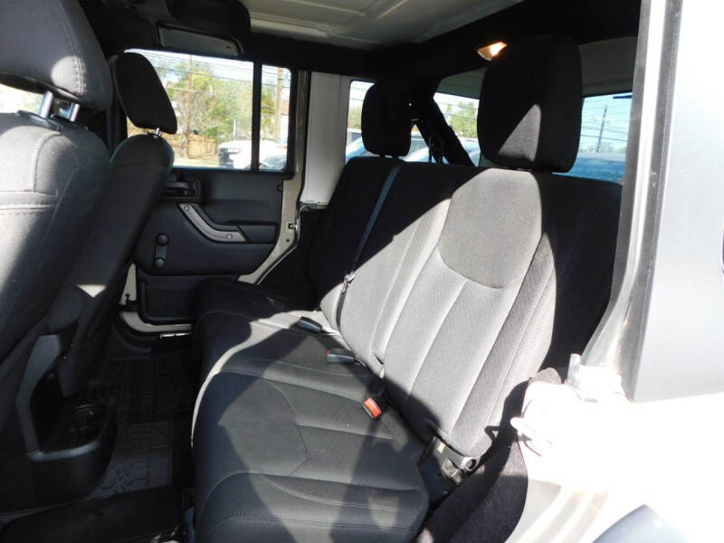 2017 Jeep Wrangler Unlimited Sport