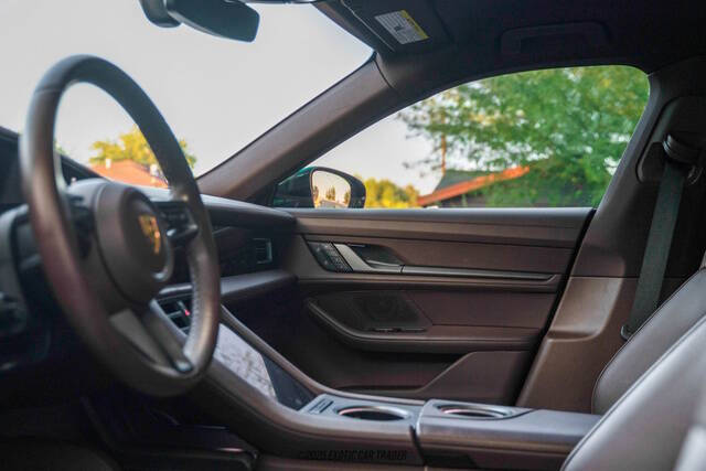 2023 Porsche Taycan 4S