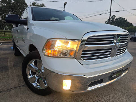 2016 RAM 1500 SLT