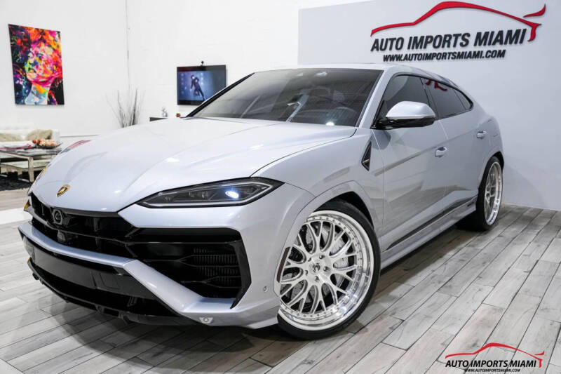 2025 Lamborghini Urus SE