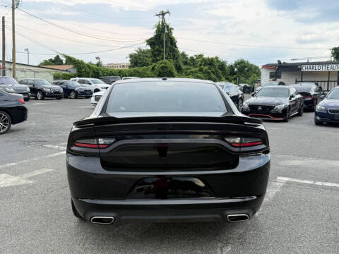 2019 Dodge Charger SXT