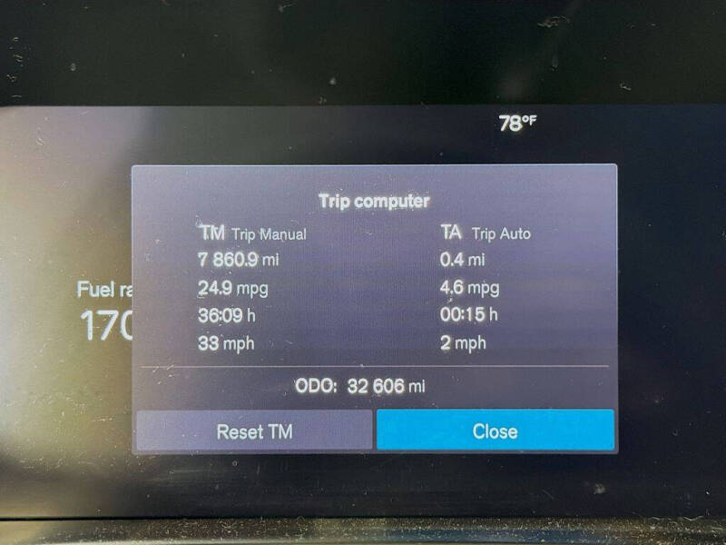 2023 Volvo XC60 B6 Ultimate Bright Theme