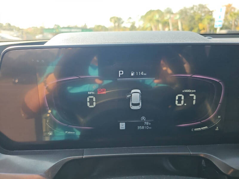 2023 Kia Telluride LX