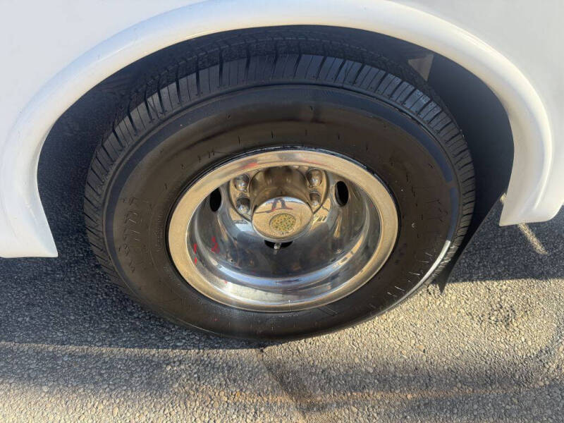 2014 Ford E-Series E-450 SD