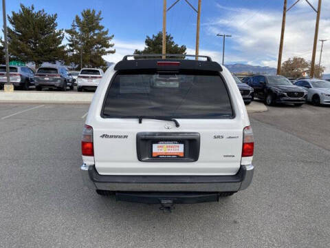 2000 Toyota 4Runner SR5