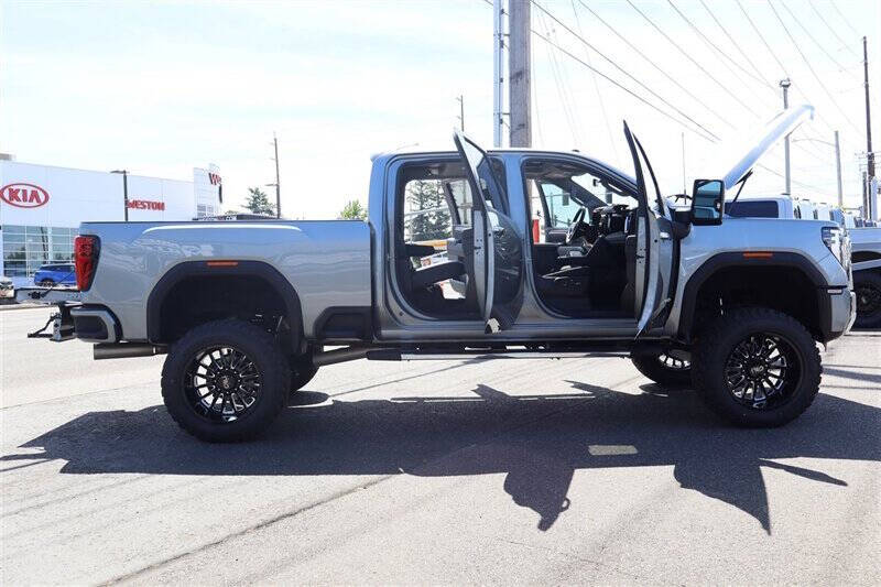 2025 GMC Sierra 3500HD