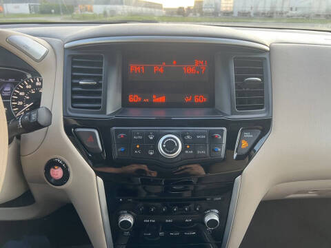 2014 Nissan Pathfinder S