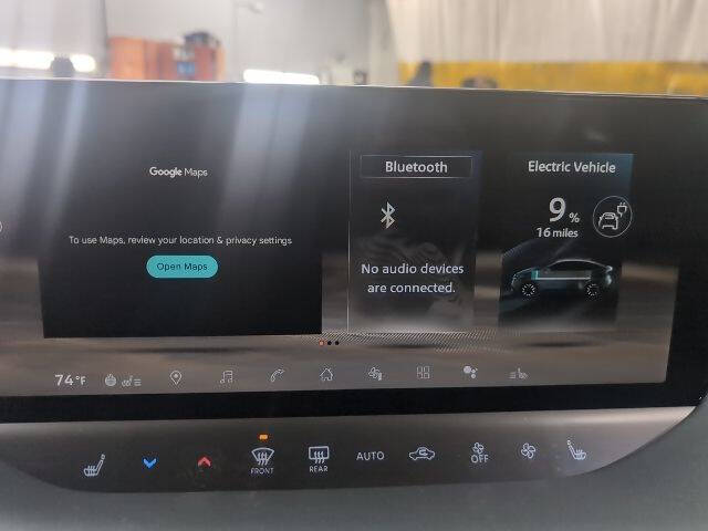 2026 Nissan LEAF Platinum+