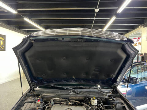 2004 Cadillac DeVille