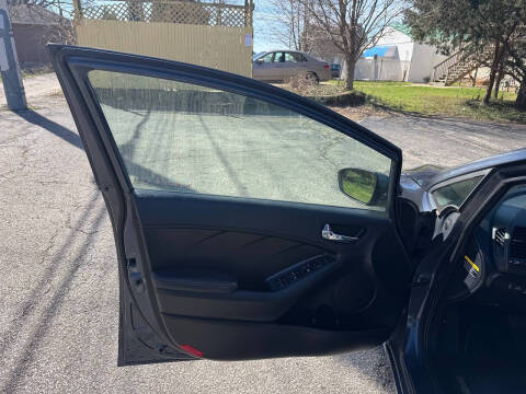 2016 Kia Forte5 EX