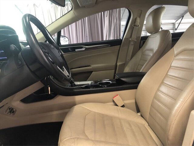 2013 Ford Fusion Hybrid SE