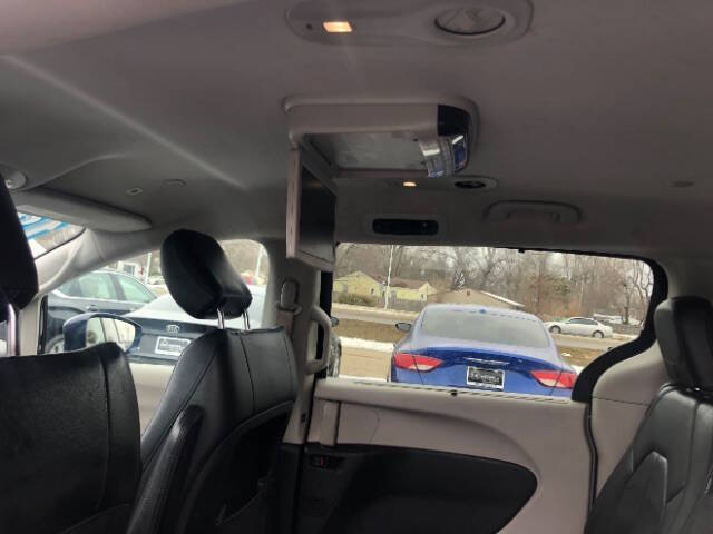 2018 Chrysler Pacifica Touring L