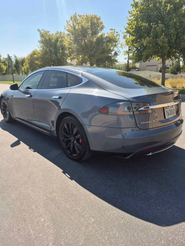 2013 Tesla Model S