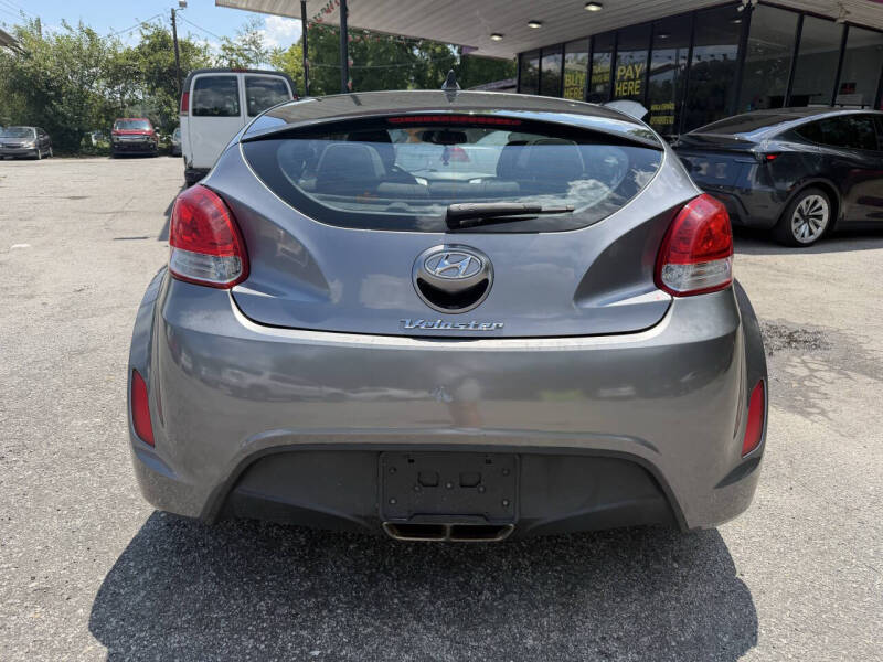 2013 Hyundai Veloster