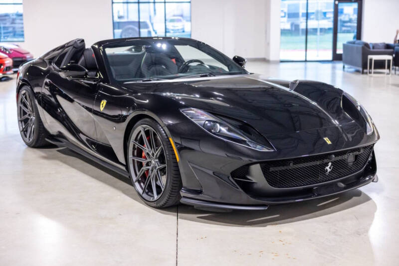 2021 Ferrari 812 GTS
