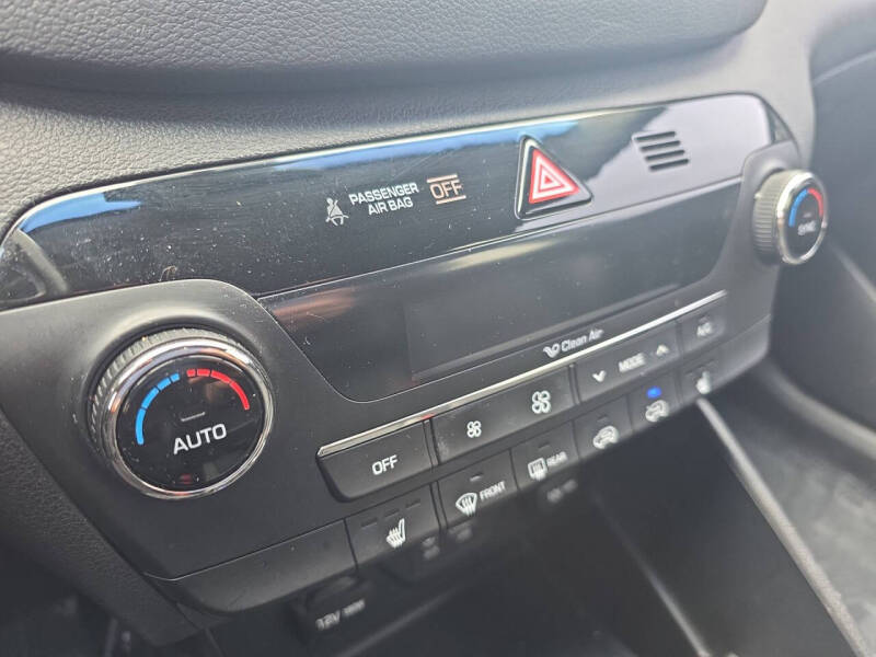 2017 Hyundai Tucson SE Plus