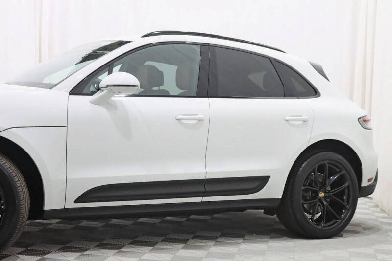2022 Porsche Macan