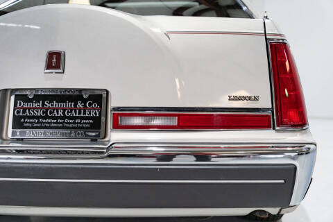 1990 Lincoln Mark VII Bill Blass